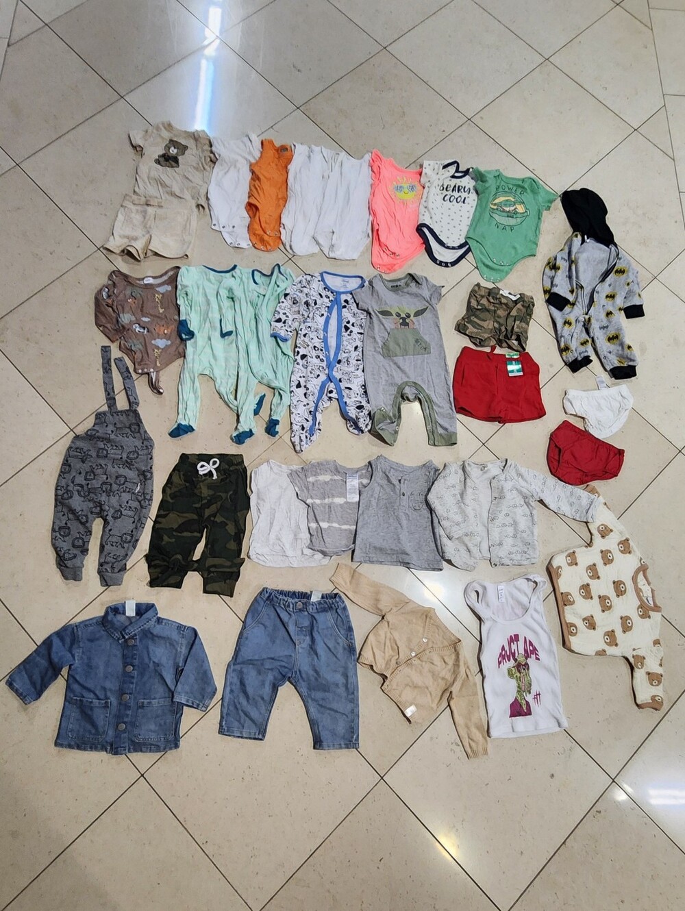Baby Boy Clothes 6-9 Months/9 Mo. Lot of 30 Pieces Star Wars Batman One Piece PJ